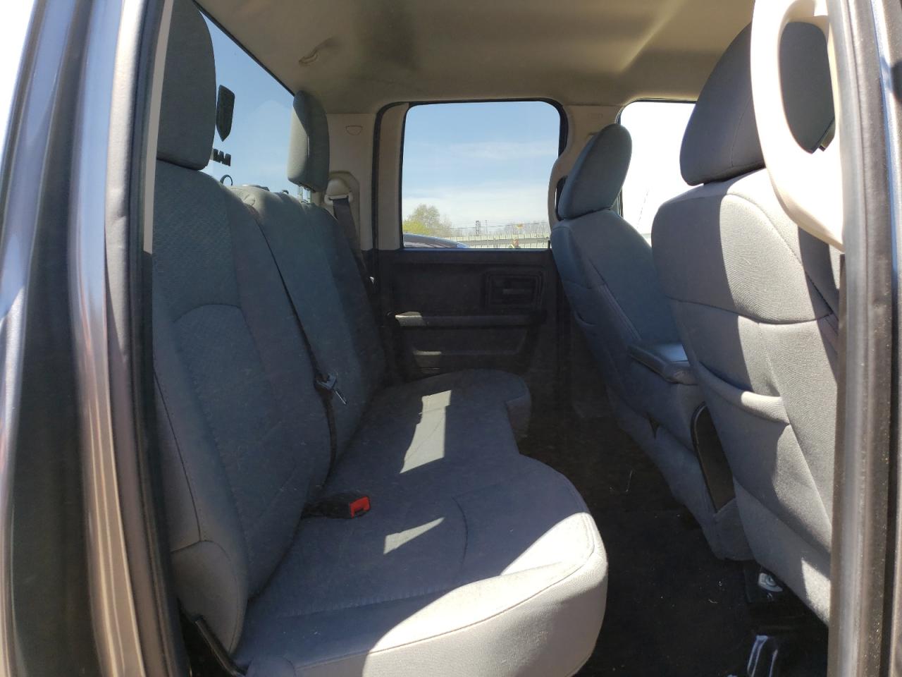Photo 6 from auction – 2013 RAM 1500 ST with VIN 1C6RR7FT2DS645757