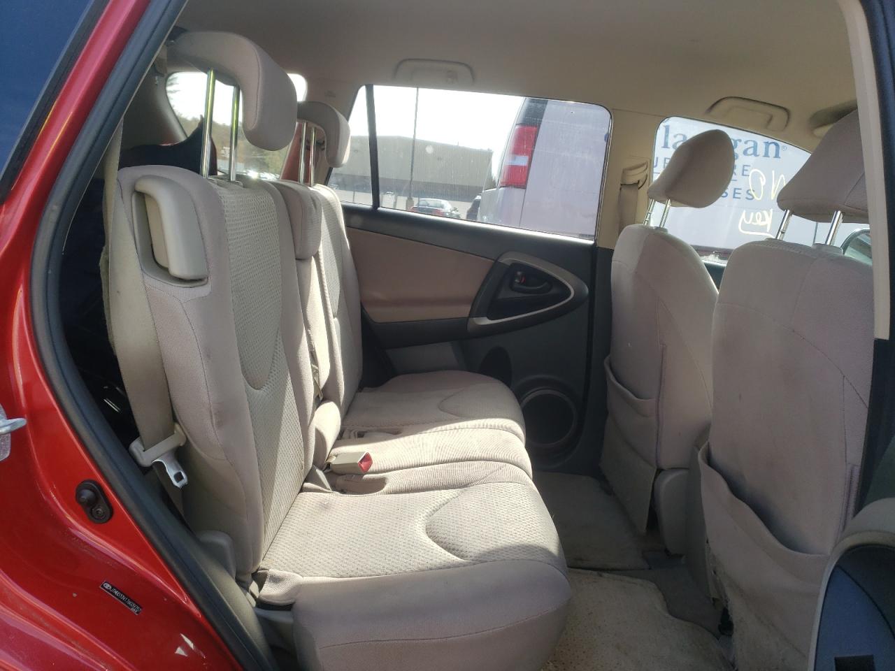 Photo 6 from auction – 2007 TOYOTA RAV4 with VIN JTMBD33V176039757