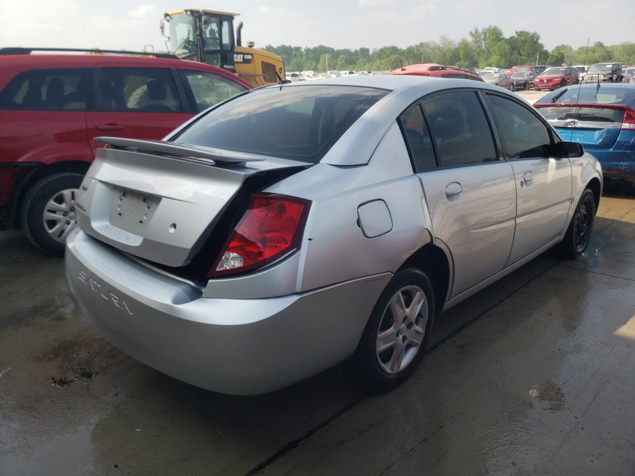 Photo 4 from auction – 2007 SATURN ION LEVEL with VIN 1G8AJ55F57Z179681