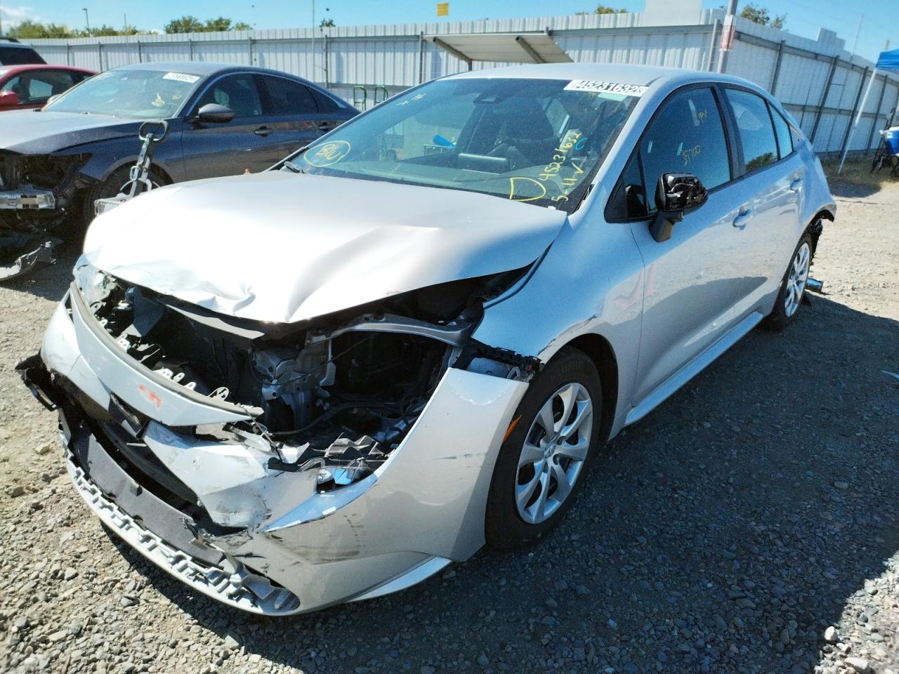 Photo 2 from auction – 2020 TOYOTA COROLLA LE with VIN 5YFEPRAE5LP119009