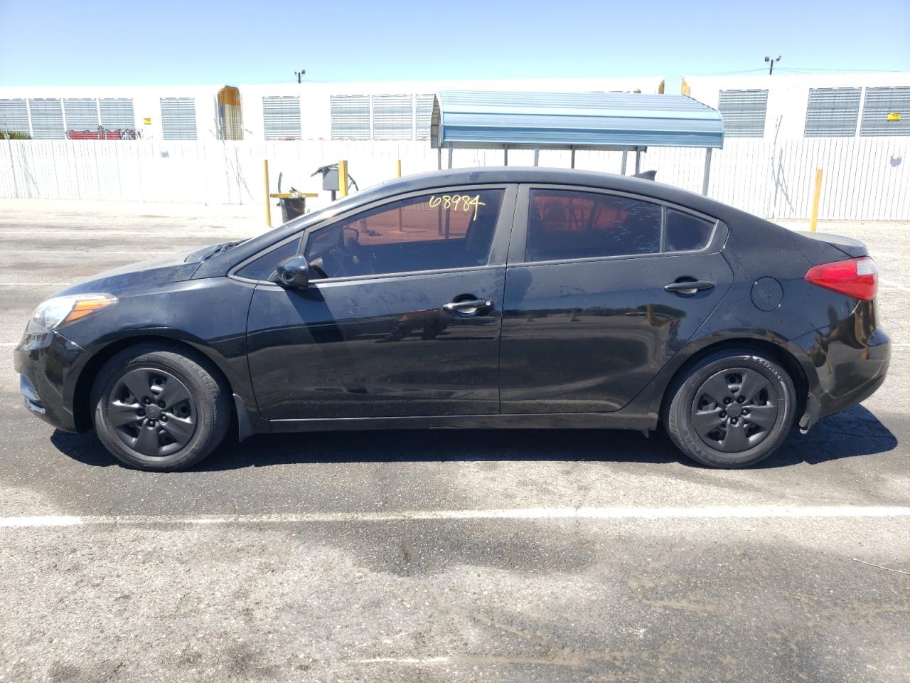 Photo 9 from auction – 2016 KIA FORTE LX with VIN KNAFK4A6XG5593603