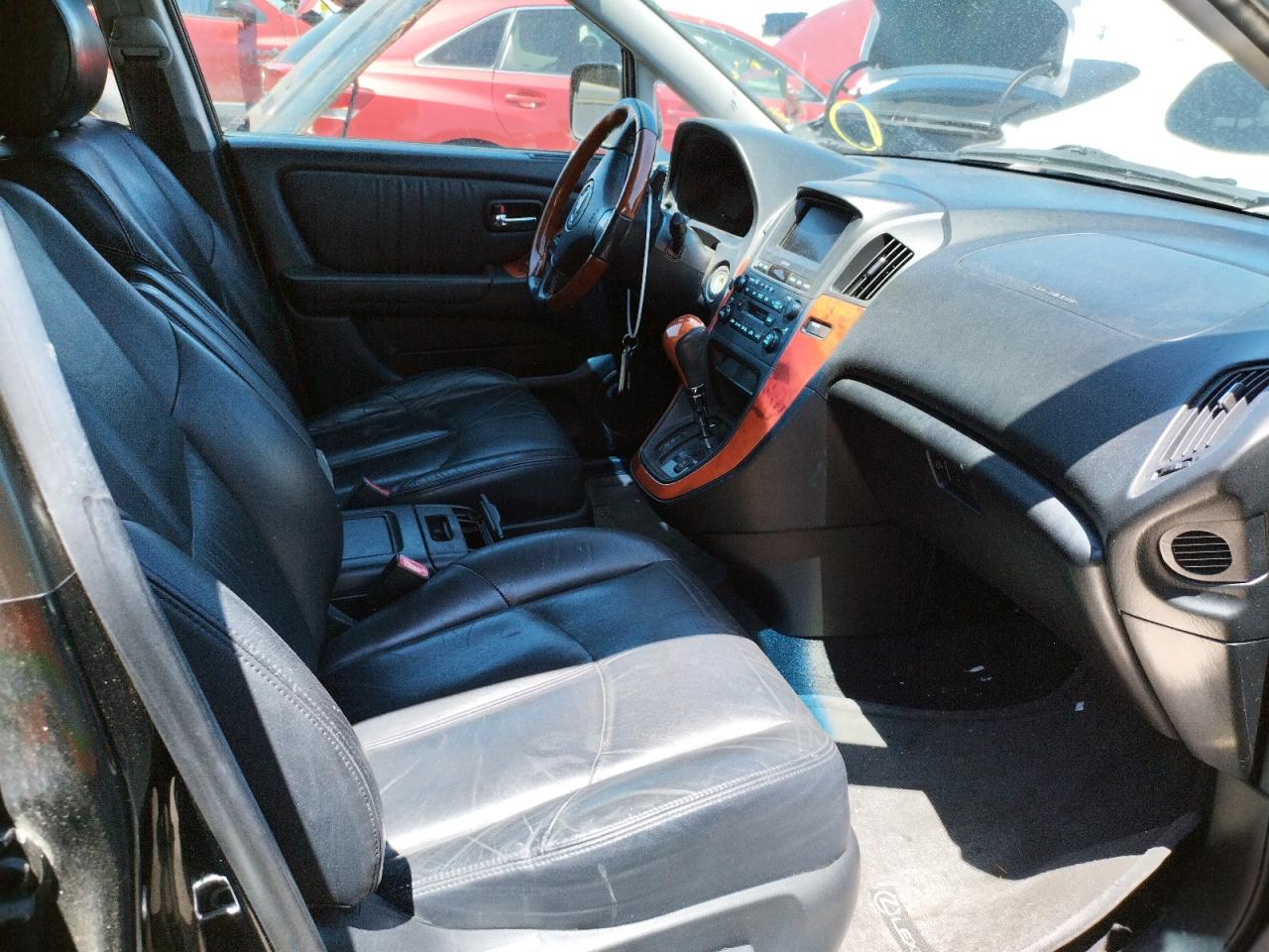 Photo 5 from auction – 2002 LEXUS RX 300 with VIN JTJGF10U620148711