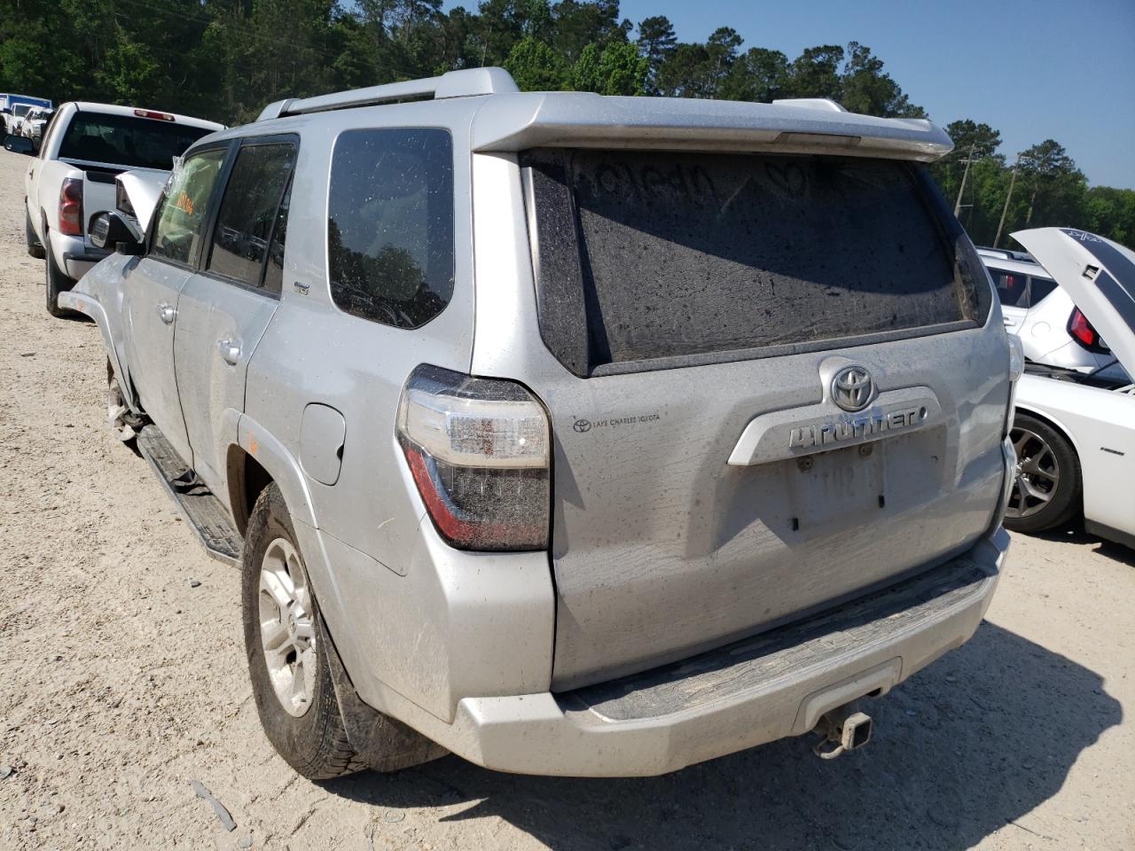 Photo 3 from auction – 2014 TOYOTA 4RUNNER SR with VIN JTEBU5JR5E5152644