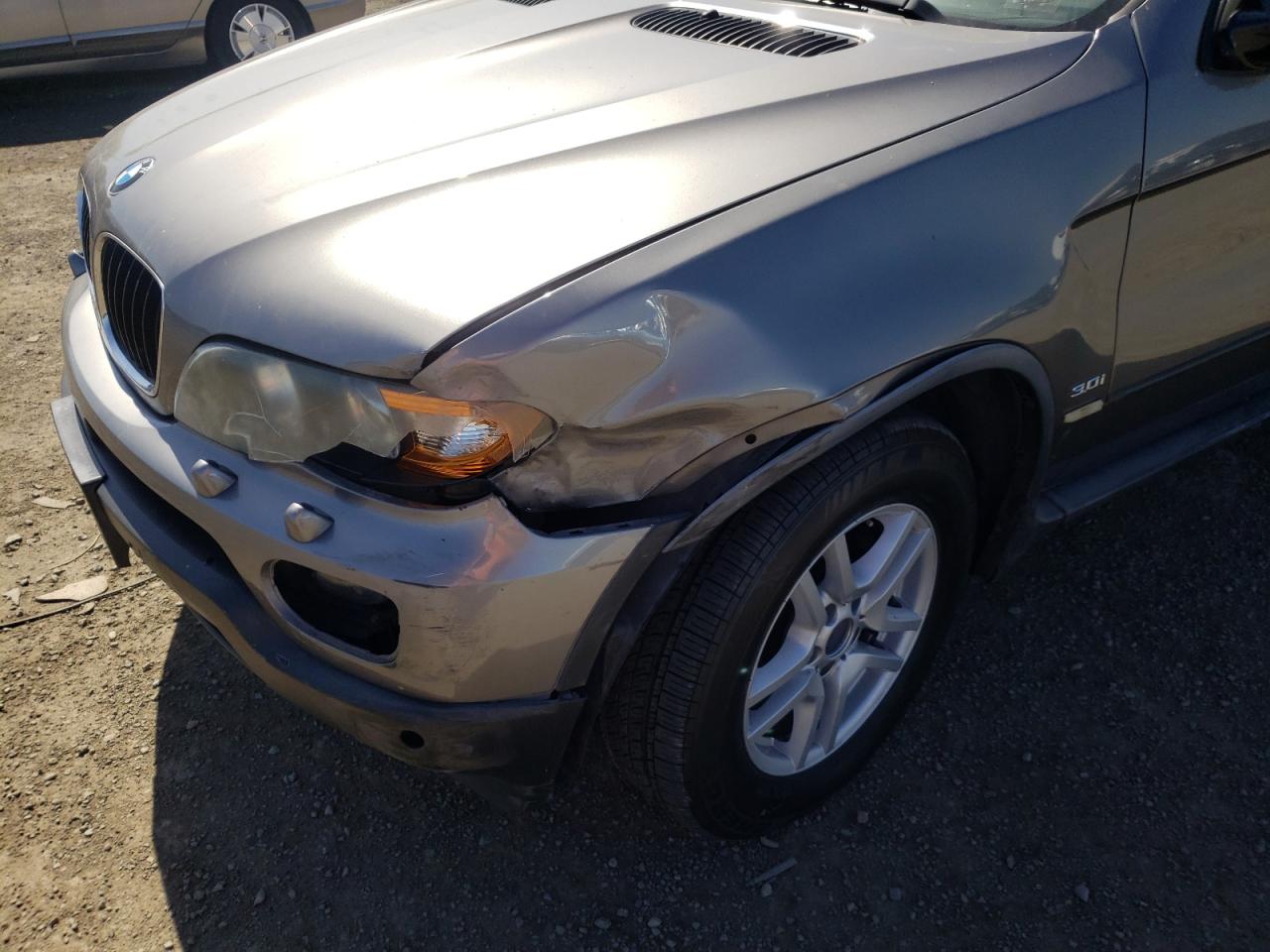 Photo 9 from auction – 2005 BMW X5 3.0I with VIN 5UXFA13515LY23688