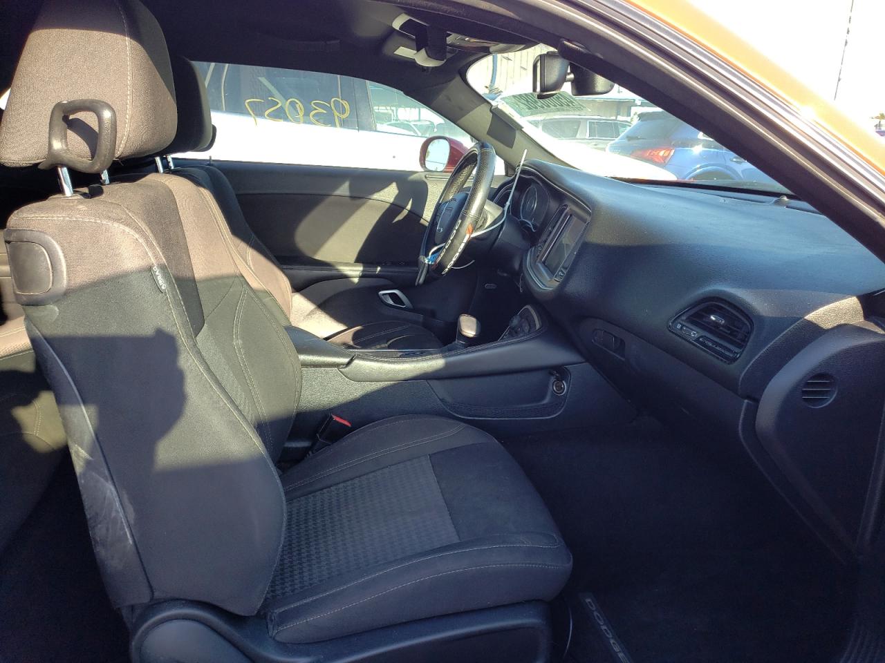 Photo 5 from auction – 2015 DODGE CHALLENGER with VIN 2C3CDZAG6FH706397