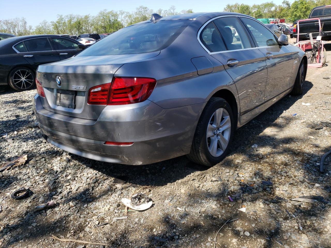 Photo 4 from auction – 2012 BMW 528 I with VIN WBAXG5C53CDX01544