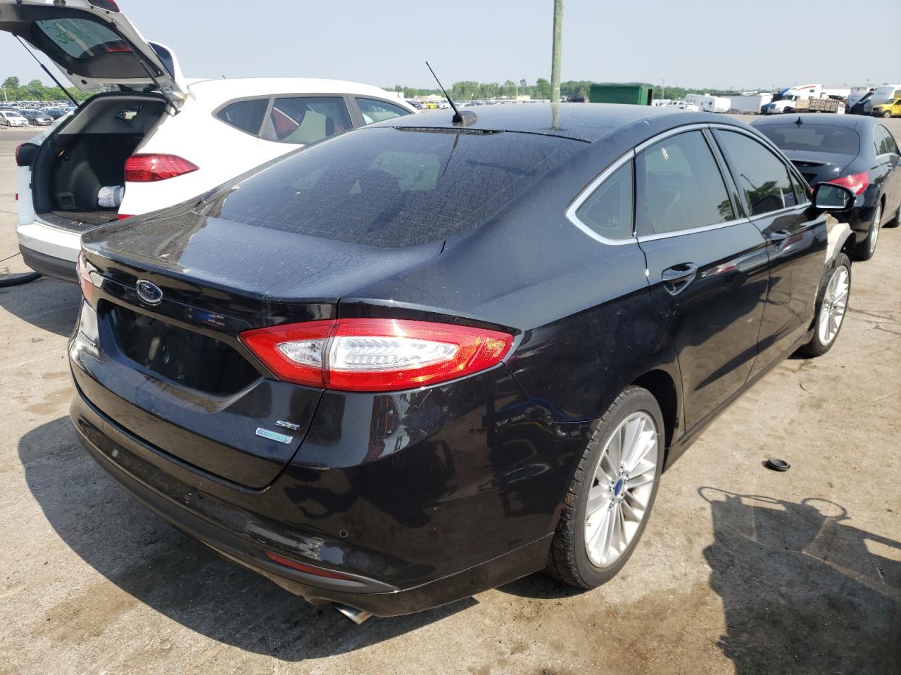 Photo 4 from auction – 2014 FORD FUSION SE with VIN 3FA6P0HD8ER219041