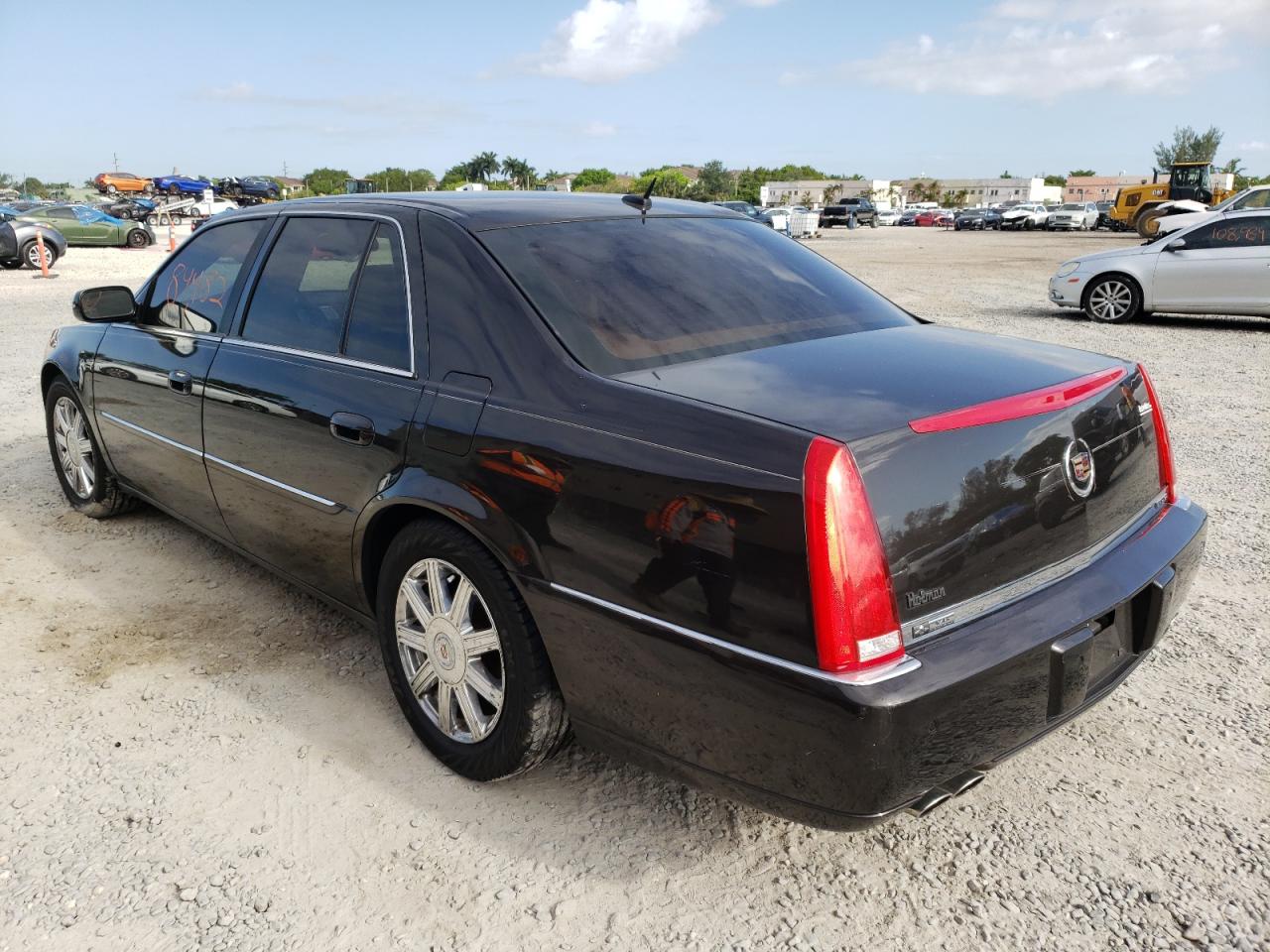 Photo 3 from auction – 2008 CADILLAC DTS with VIN 1G6KD57Y38U110599