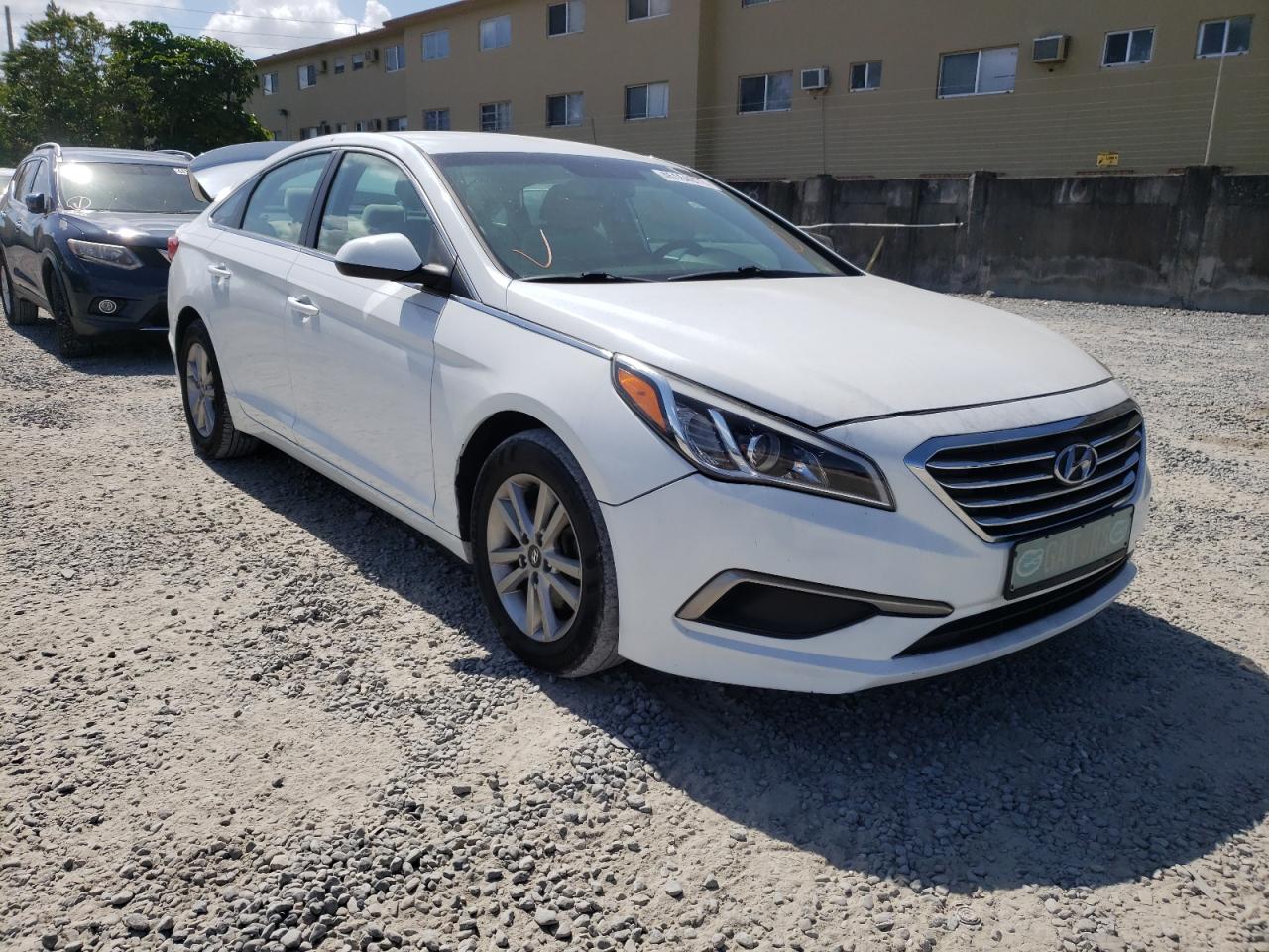 Photo 1 from auction – 2017 HYUNDAI SONATA SE with VIN 5NPE24AF5HH456536