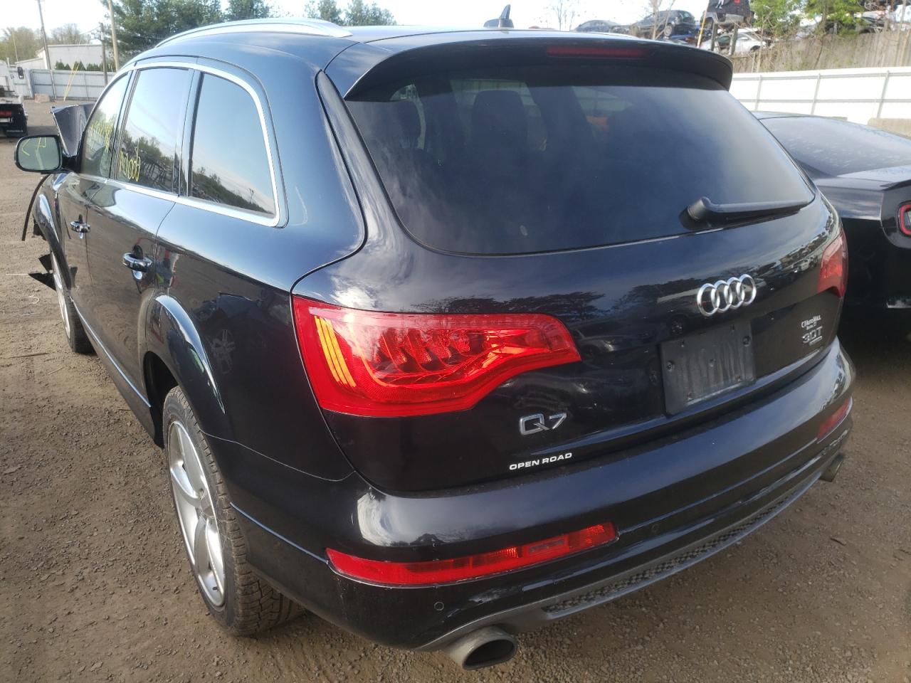 Photo 3 from auction – 2015 AUDI Q7 PRESTIG with VIN WA1DGAFE6FD014129