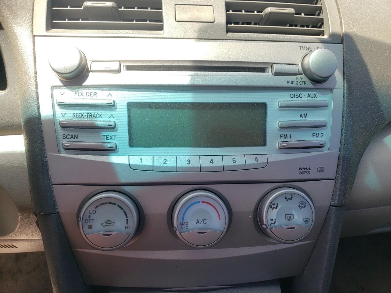 Photo 9 from auction – 2007 TOYOTA CAMRY CE with VIN 4T1BE46K07U170853