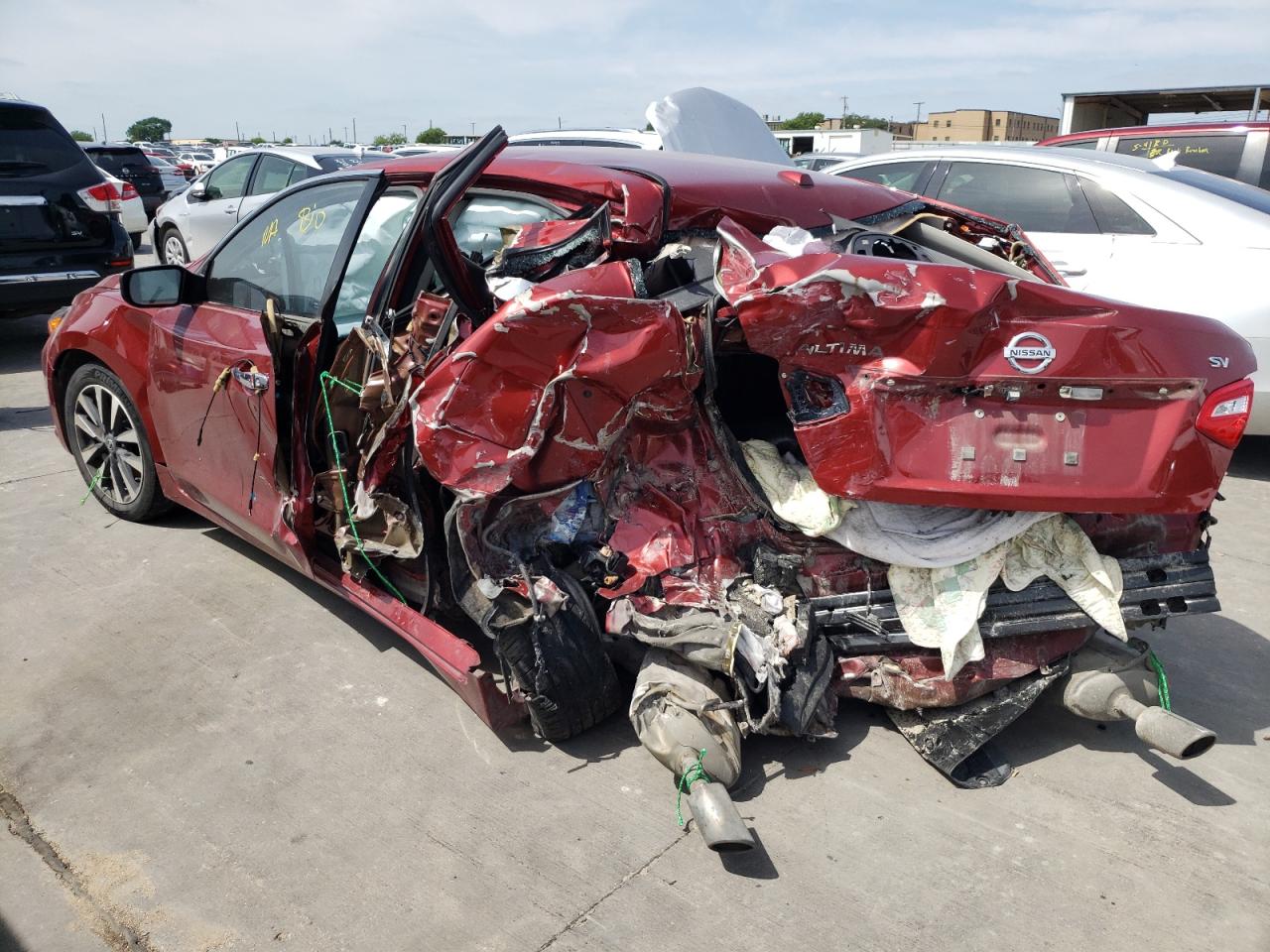 Photo 3 from auction – 2016 NISSAN ALTIMA 2.5 with VIN 1N4AL3AP2GC148612