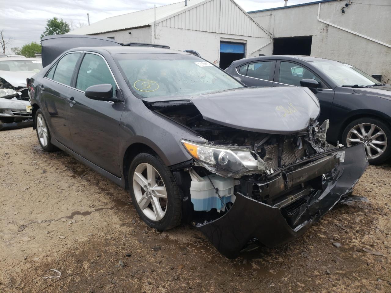 TOYOTA CAMRY L 2014 with VIN 4T1BF1FK7EU317226 - Photo from auction