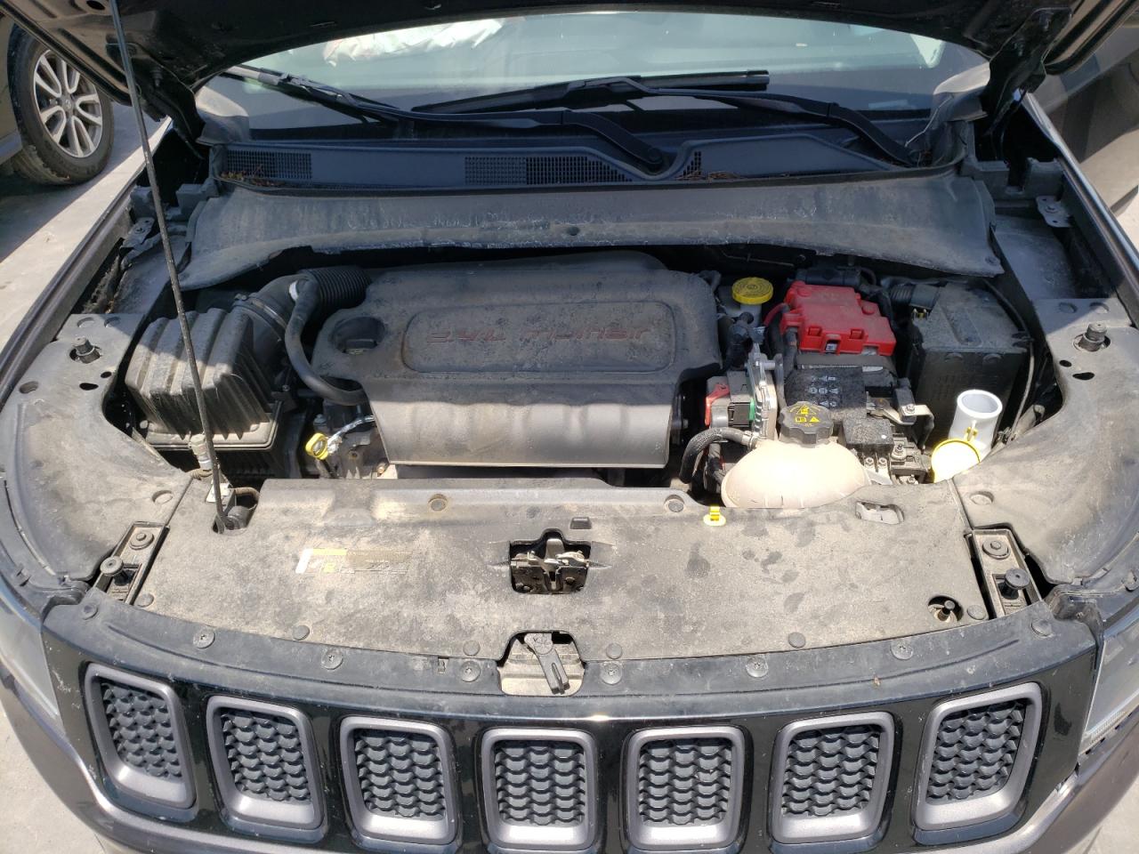 Photo 7 from auction – 2020 JEEP COMPASS TR with VIN 3C4NJDDB3LT193693