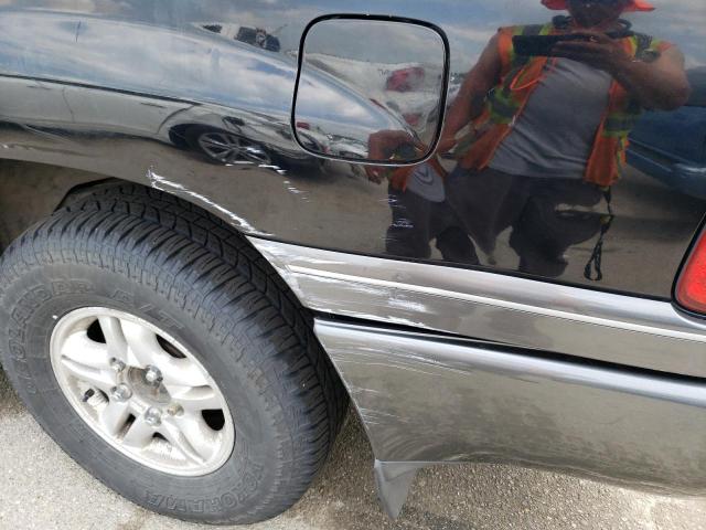 Photo 9 from auction – 1998 LEXUS LX 470 with VIN JT6HT00W8W0022567