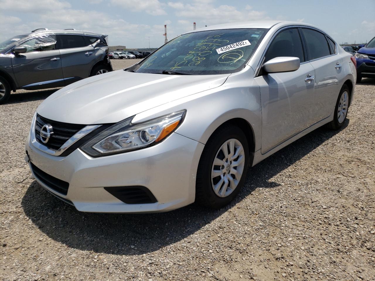 Photo 2 from auction – 2017 NISSAN ALTIMA 2.5 with VIN 1N4AL3AP7HC280573