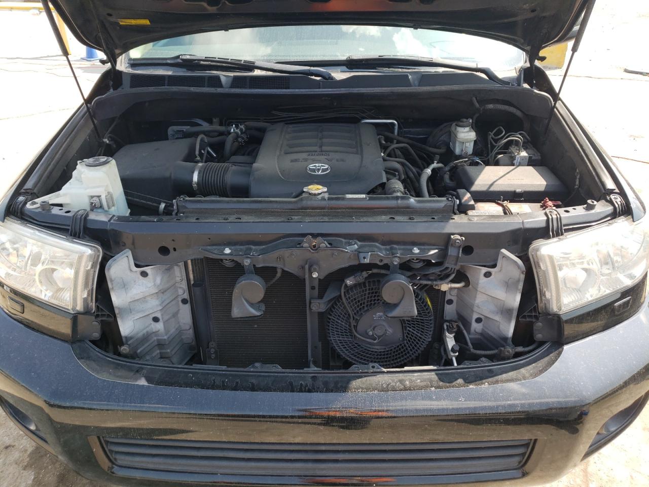 Photo 7 from auction – 2012 TOYOTA SEQUOIA SR with VIN 5TDBW5G11CS058364