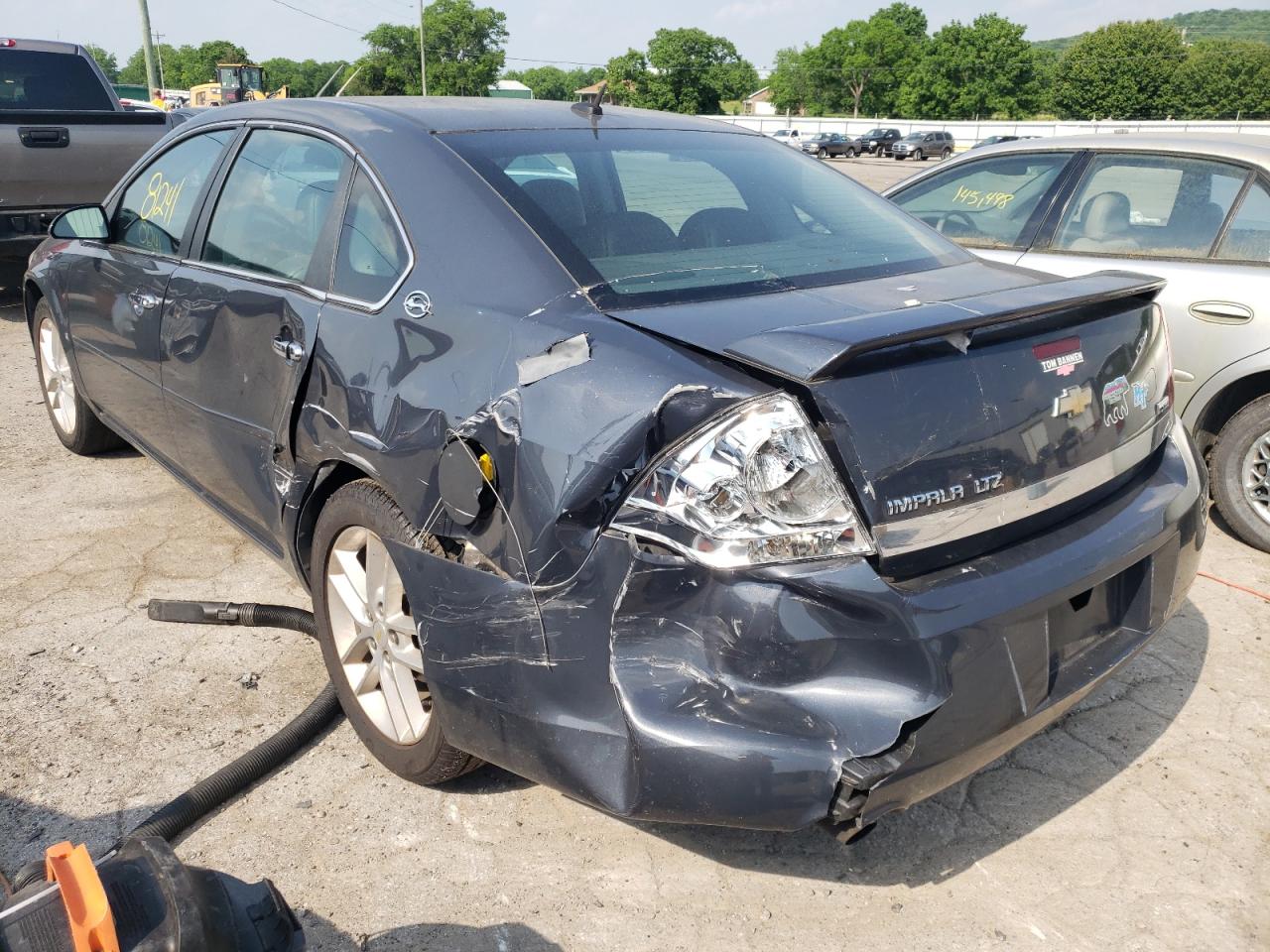 Photo 3 from auction – 2008 CHEVROLET IMPALA LTZ with VIN 2G1WU583281212367