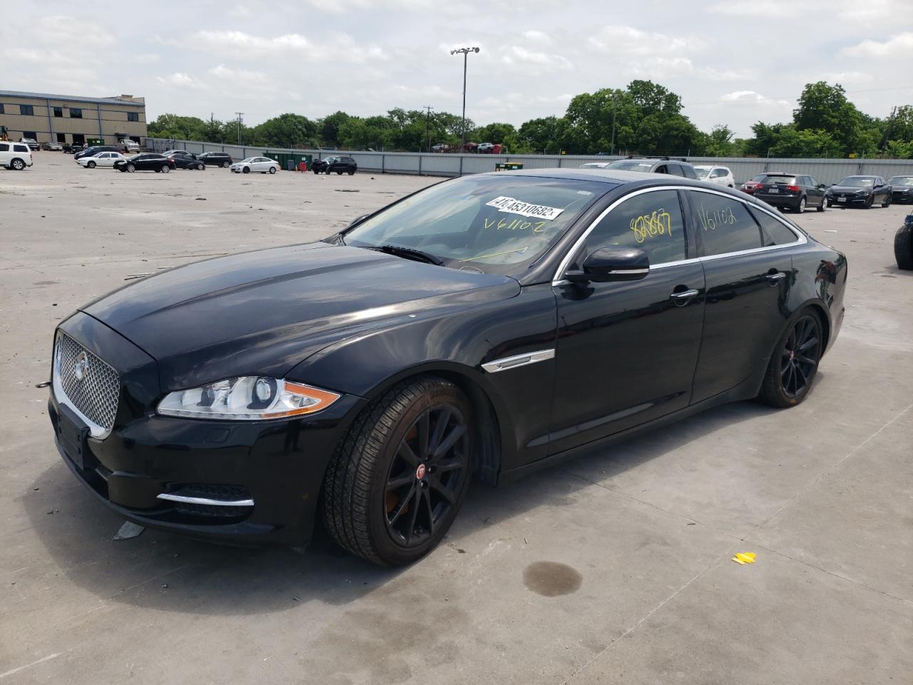 Photo 9 from auction – 2014 JAGUAR XJ with VIN SAJWJ1CD8E8V61102