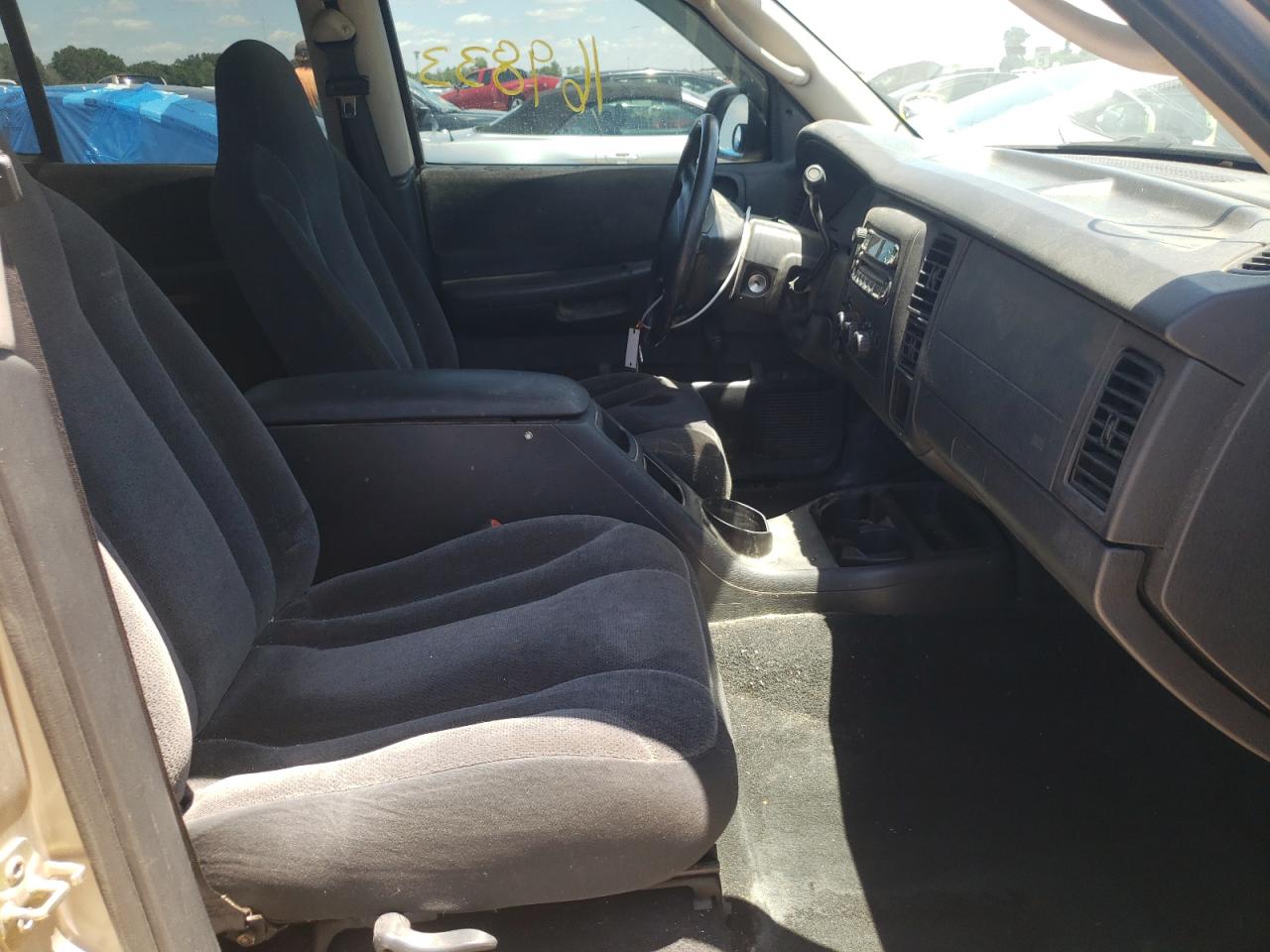 Photo 5 from auction – 2002 DODGE DAKOTA QUA with VIN 1B7HL48X82S602512