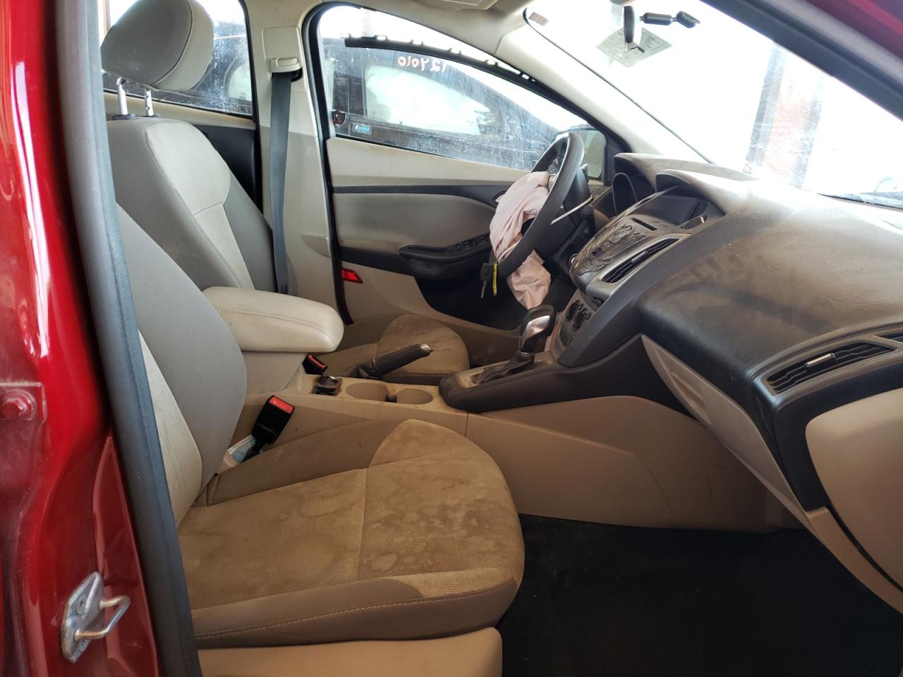 Photo 7 from auction – 2014 FORD FOCUS SE with VIN 1FADP3F21EL190488