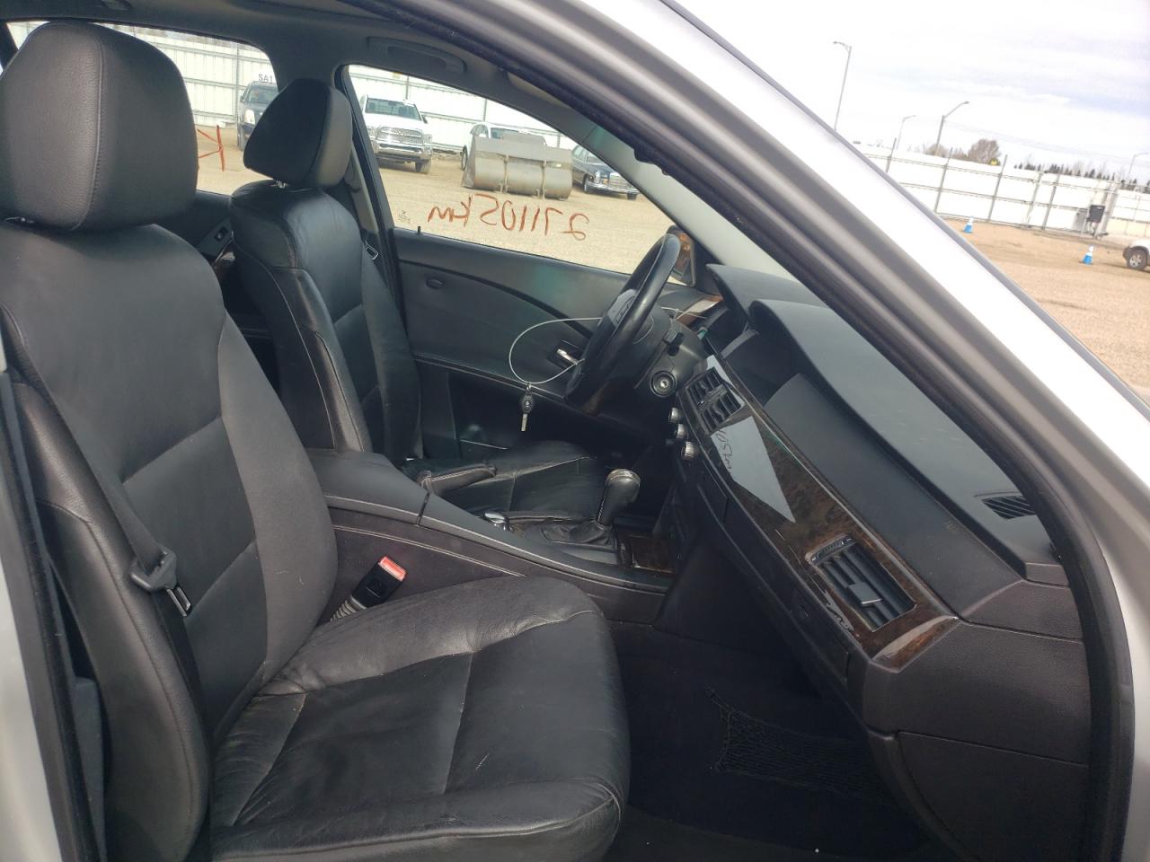 Photo 5 from auction – 2004 BMW 530 I with VIN WBANA73504B804065