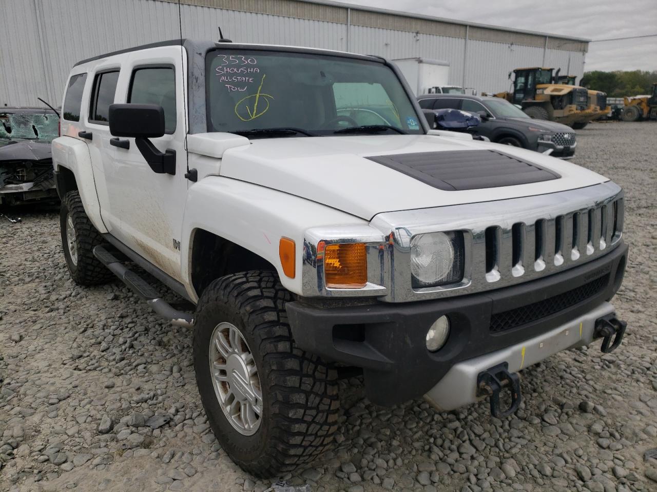 HUMMER H3 2009 with VIN 5GTEN13E498115986 - Photo from auction