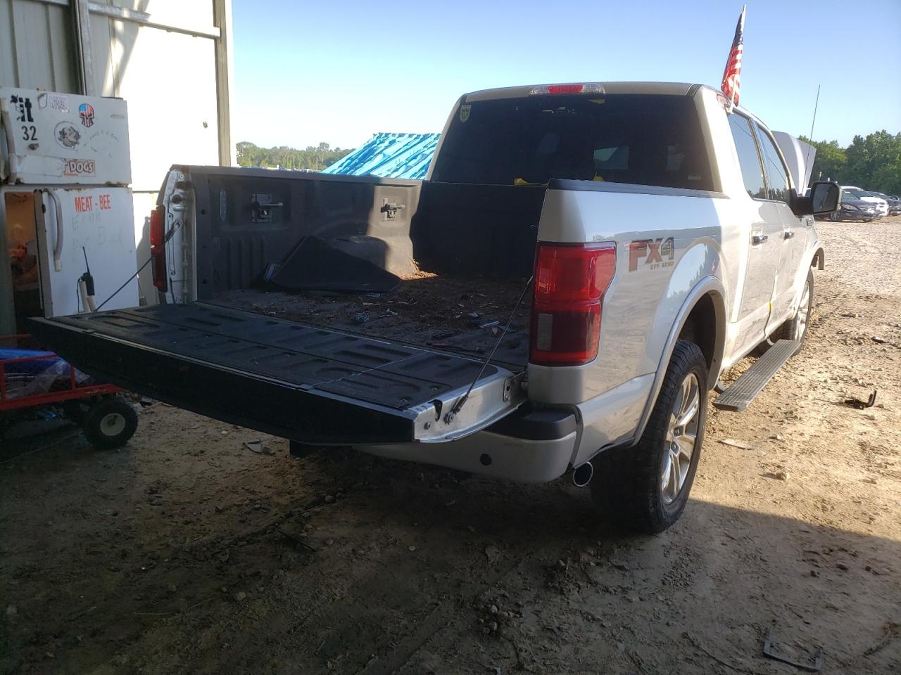 Photo 4 from auction – 2018 FORD F150 SUPER with VIN 1FTEW1E54JFA87351