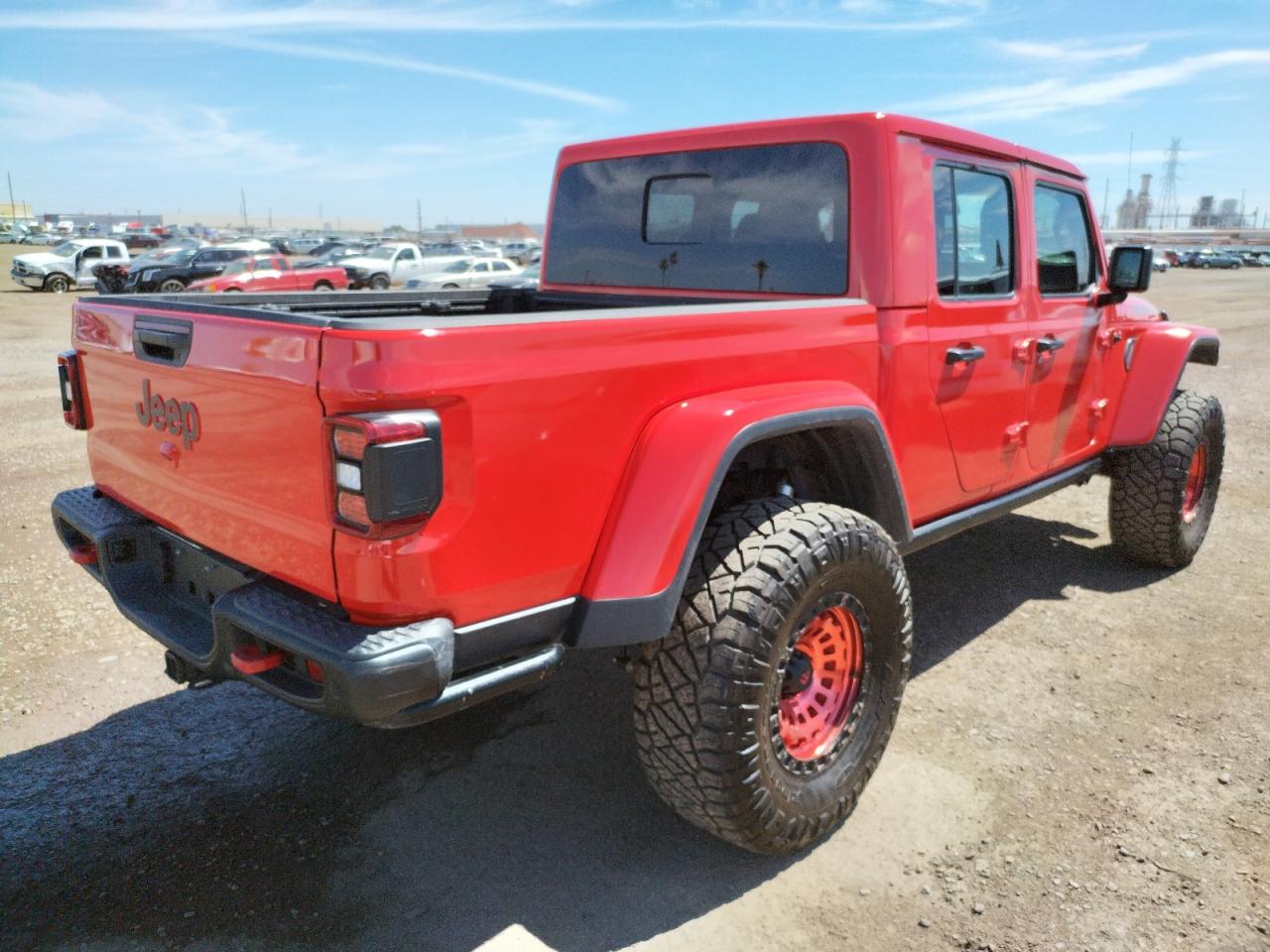 Photo 4 from auction – 2021 JEEP GLADIATOR with VIN 1C6JJTBG8ML503882