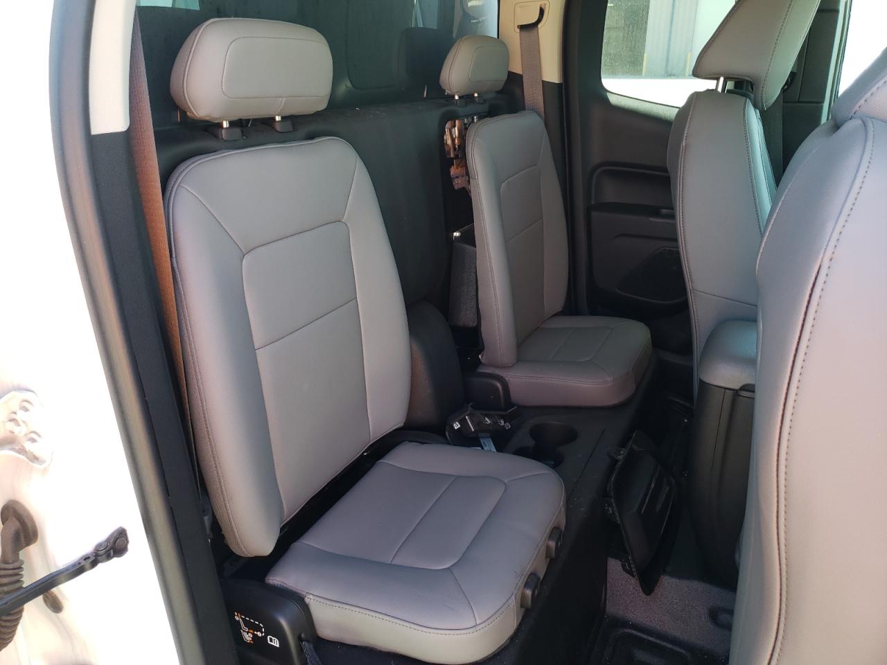 Photo 6 from auction – 2017 CHEVROLET COLORADO with VIN 1GCHTBEN0H1184114