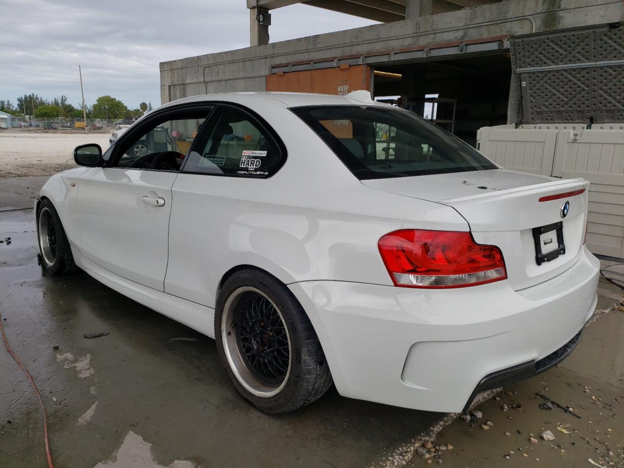 صورة رقم 3 من المزاد - 2013 BMW 135 I مع VIN WBAUC9C59DVY60876