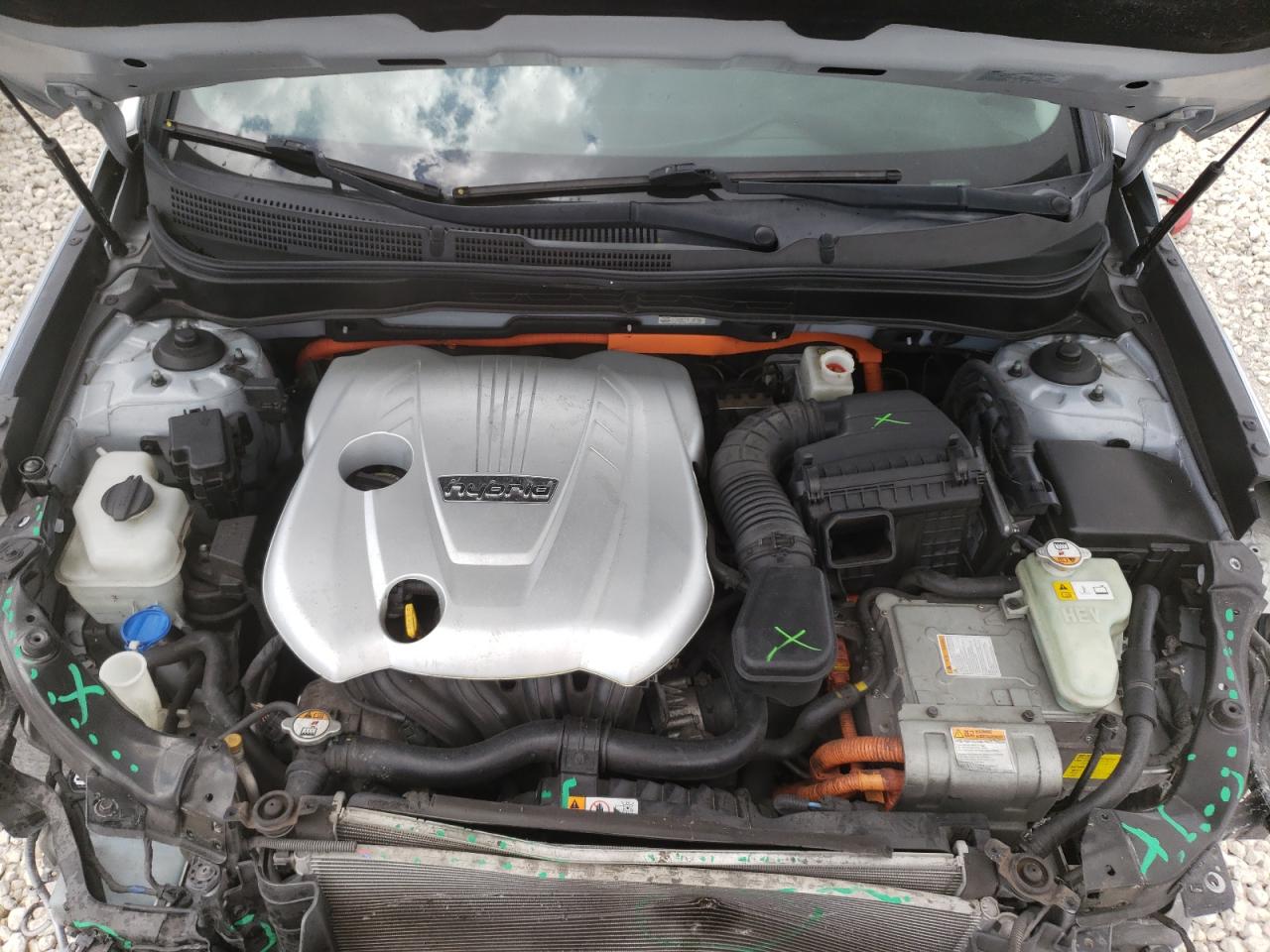 Photo 7 from auction – 2012 HYUNDAI SONATA HYB with VIN KMHEC4A49CA038391