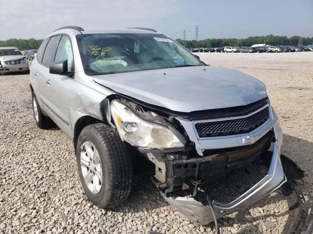 Photo 9 from auction – 2011 CHEVROLET TRAVERSE L with VIN 1GNKRFED0BJ126327