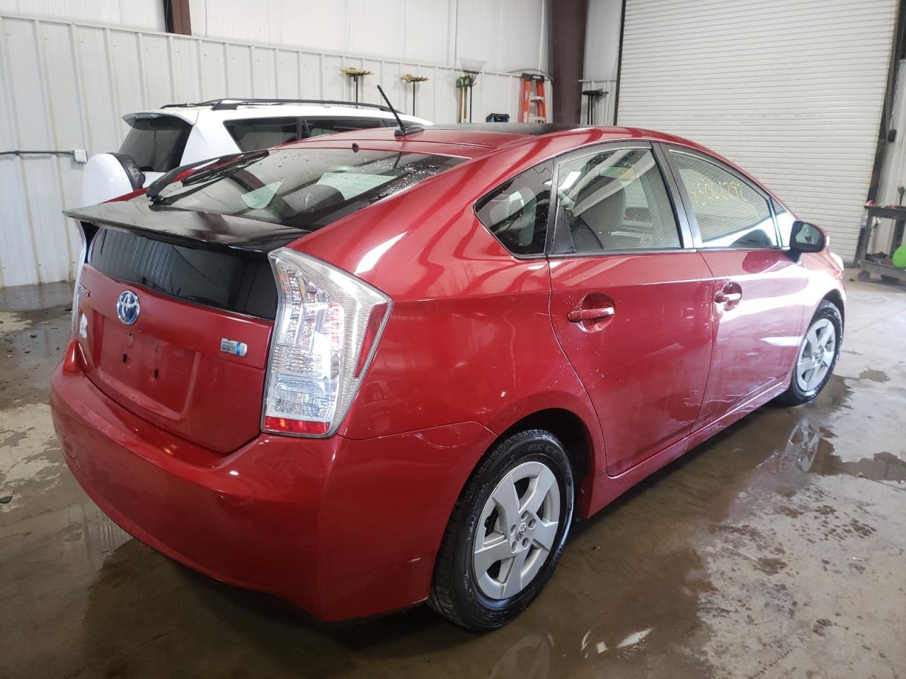 Photo 4 from auction – 2010 TOYOTA PRIUS with VIN JTDKN3DUXA0032786