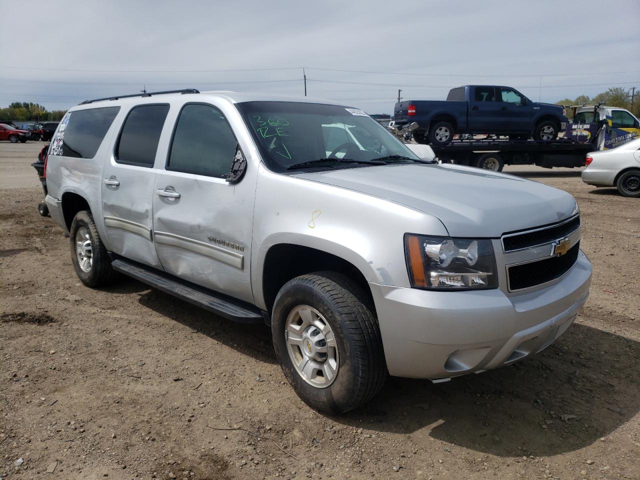 Photo 1 from auction – 2011 CHEVROLET SUBURBAN with VIN 1GNWKLEGXBR365528