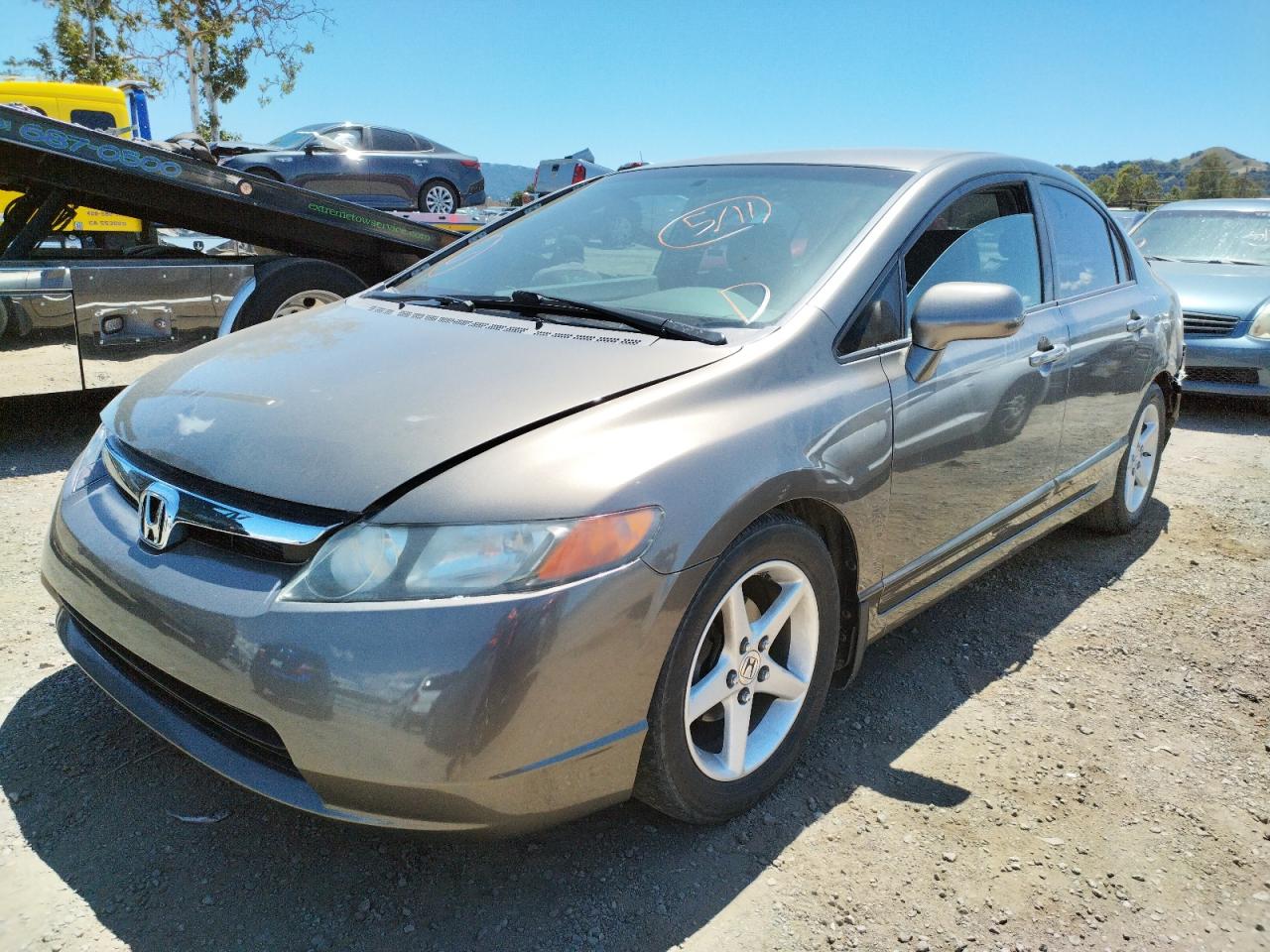 Photo 2 from auction – 2008 HONDA CIVIC LX with VIN 2HGFA16508H353900