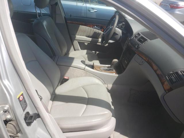 Photo 5 from auction – 2004 MERCEDES-BENZ E-CLASS with VIN WDBUH65J74A383352
