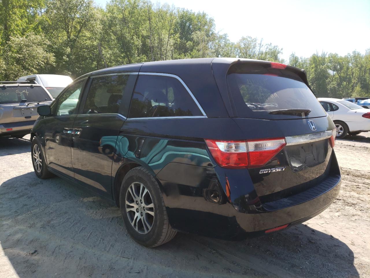 Photo 3 from auction – 2011 HONDA ODYSSEY EX with VIN 5FNRL5H40BB063526