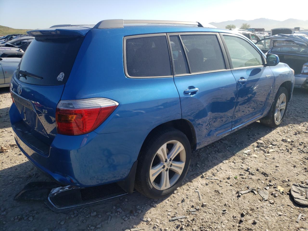 Photo 4 from auction – 2008 TOYOTA HIGHLANDER with VIN JTEES43A282013677