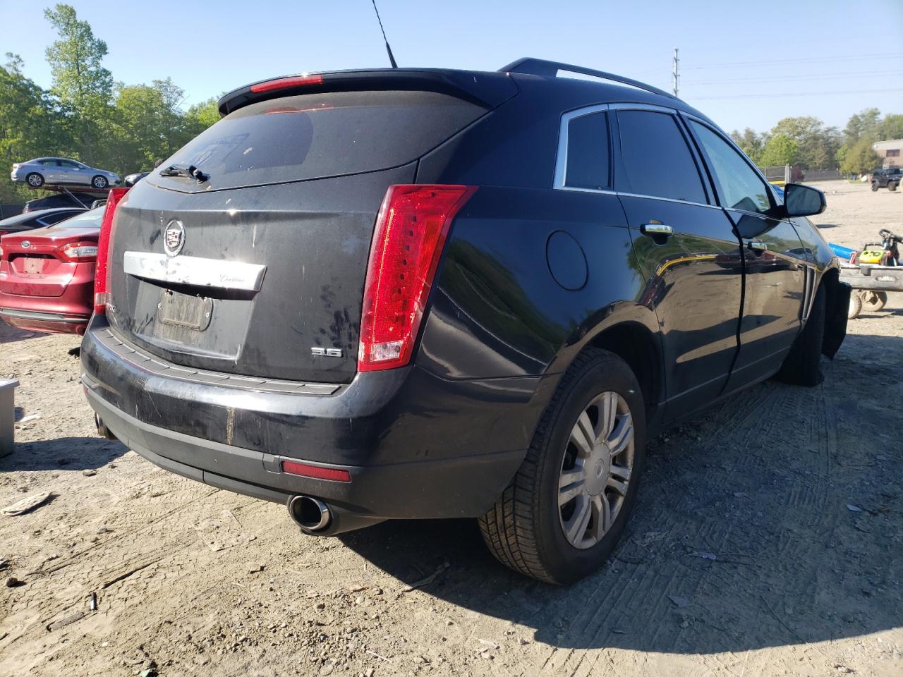 Photo 4 from auction – 2013 CADILLAC SRX with VIN 3GYFNAE33DS637302