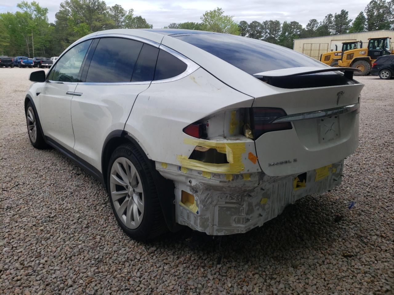 Photo 3 from auction – 2016 TESLA MODEL X with VIN 5YJXCBE29GF024921