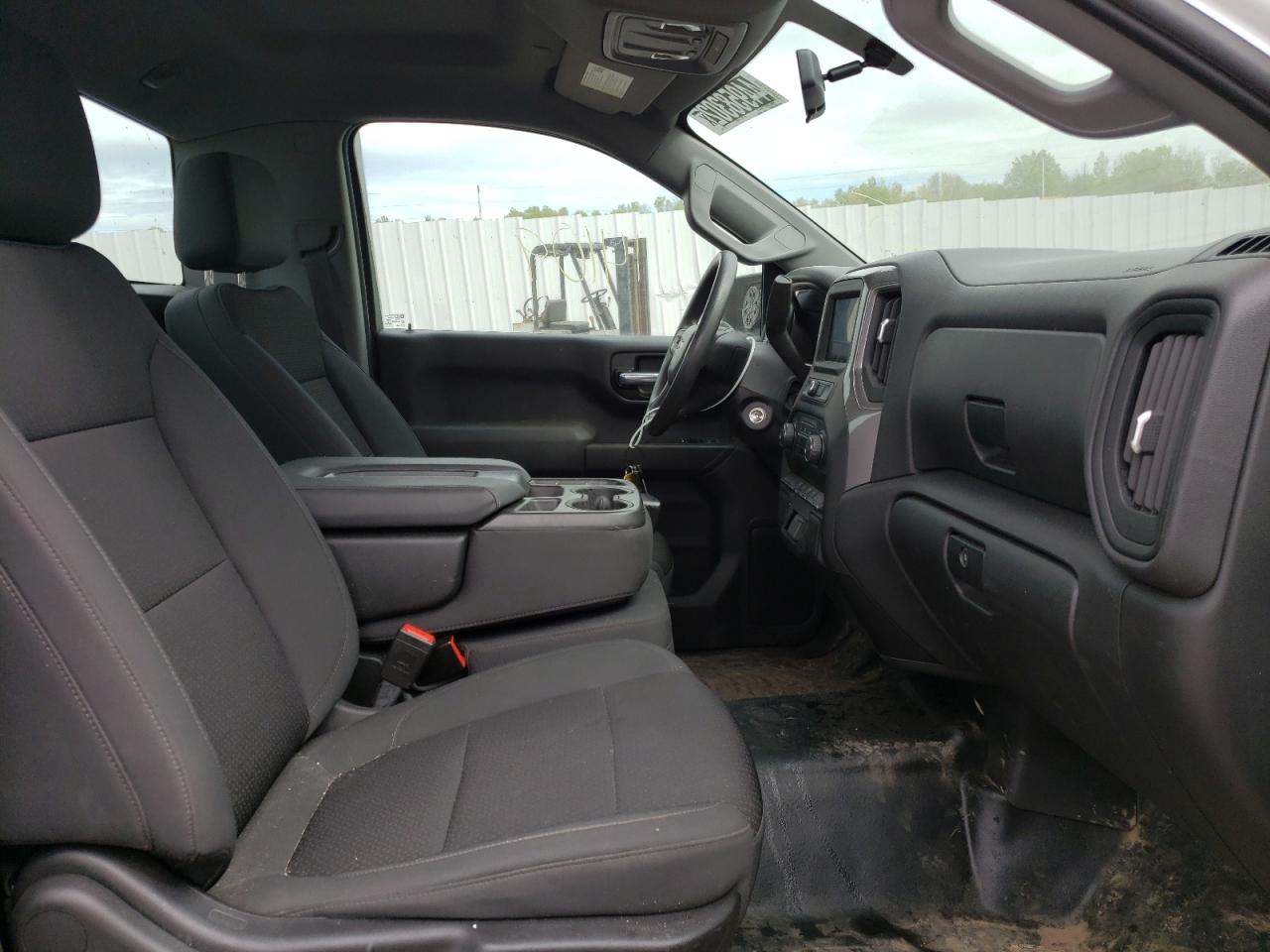 Photo 5 from auction – 2021 CHEVROLET SILVERADO with VIN 3GCNWAEF8MG311166