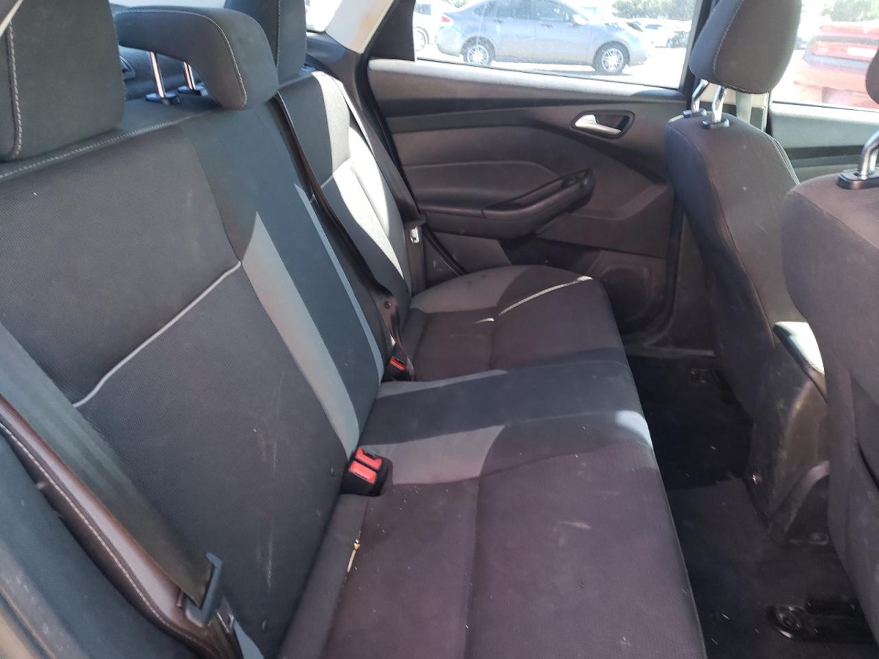 Photo 6 from auction – 2012 FORD FOCUS SE with VIN 1FAHP3F26CL362688