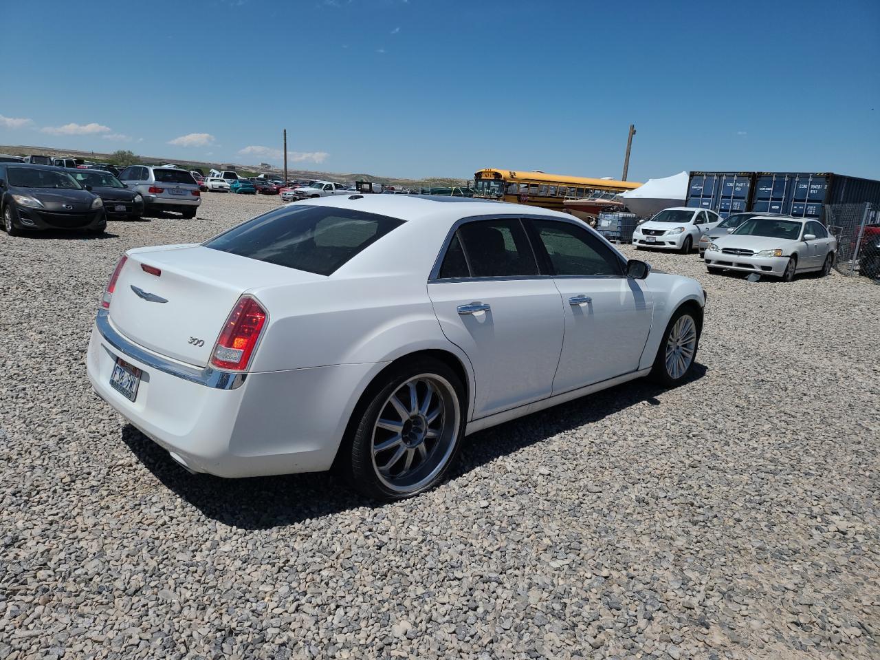 Photo 4 from auction – 2012 CHRYSLER 300 LIMITE with VIN 2C3CCACG9CH165293