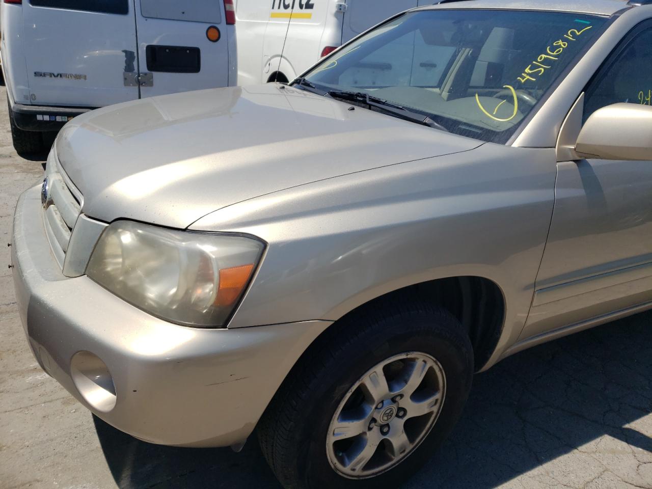 Photo 9 from auction – 2005 TOYOTA HIGHLANDER with VIN JTEGD21A350108721