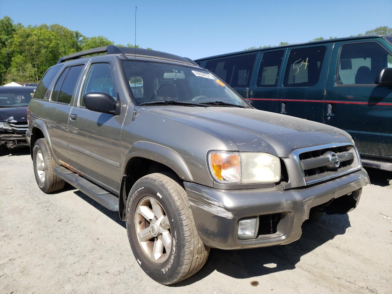 NISSAN PATHFINDER 2003 with VIN JN8DR09Y43W824489 - Photo from auction