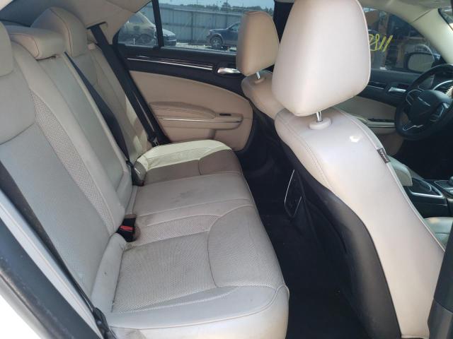 Photo 6 from auction – 2018 CHRYSLER 300 LIMITE with VIN 2C3CCAEG5JH136660