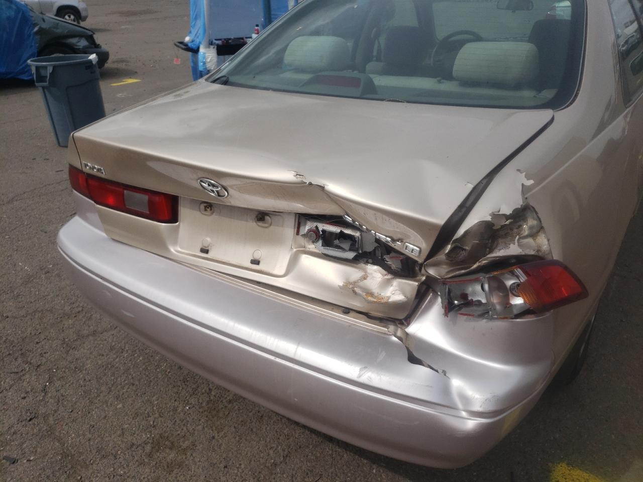 Photo 9 from auction – 1998 TOYOTA CAMRY CE with VIN JT2BG22K9W0242012