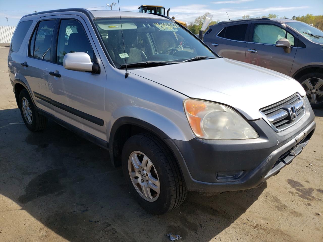 HONDA CR-V 2002 with VIN JHLRD78832C015384 - Photo from auction