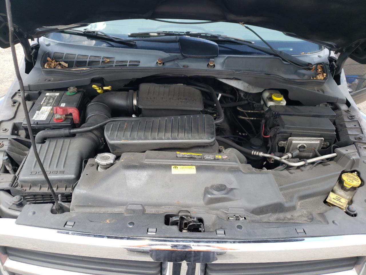 Photo 17 from auction – 2004 DODGE DURANGO ST with VIN 1D4HD38N04F229521